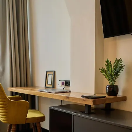 Appartement Luxury 2 Bedroom - Private Garden Sofia